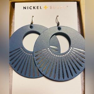 Nickel & Suede small cornflower (blue)/silver sunburst leather earrings …